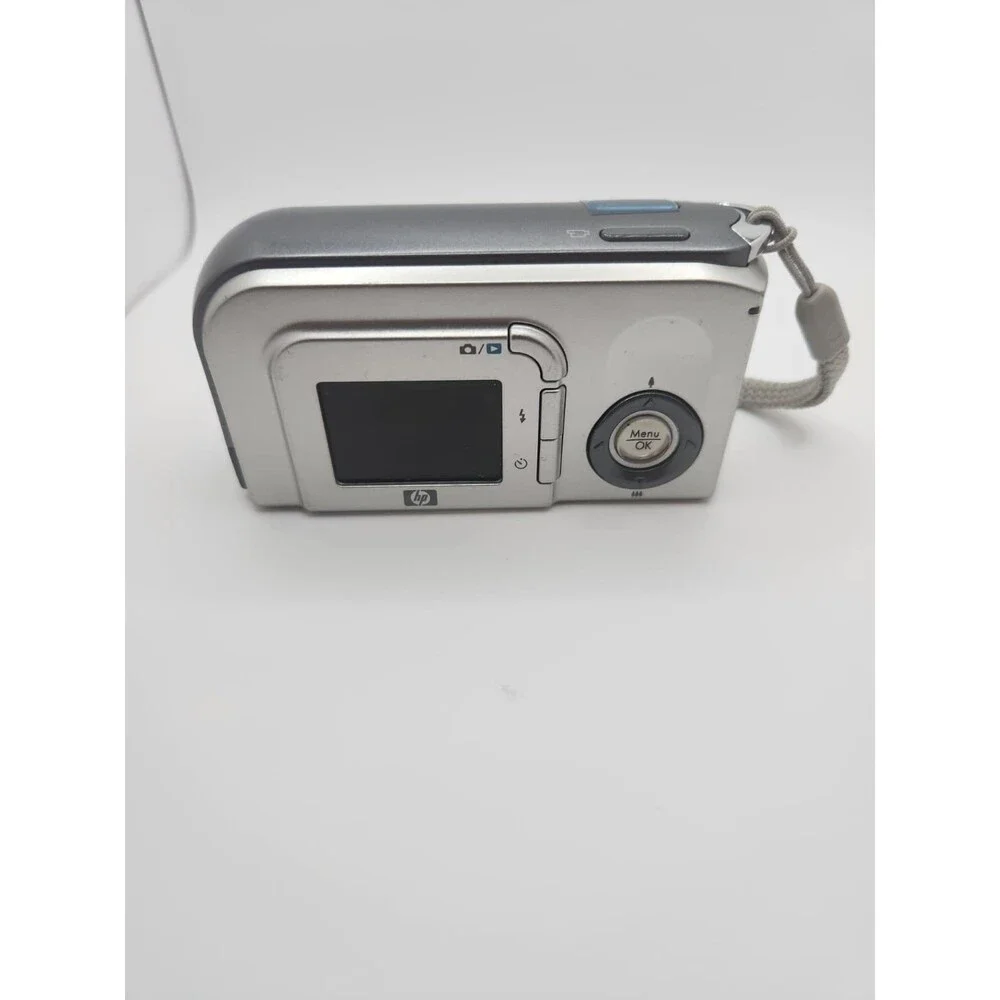 HP Photosmart E317 Digital Camera – 5.0MP – Vintage Retro Aesthetic – Untested